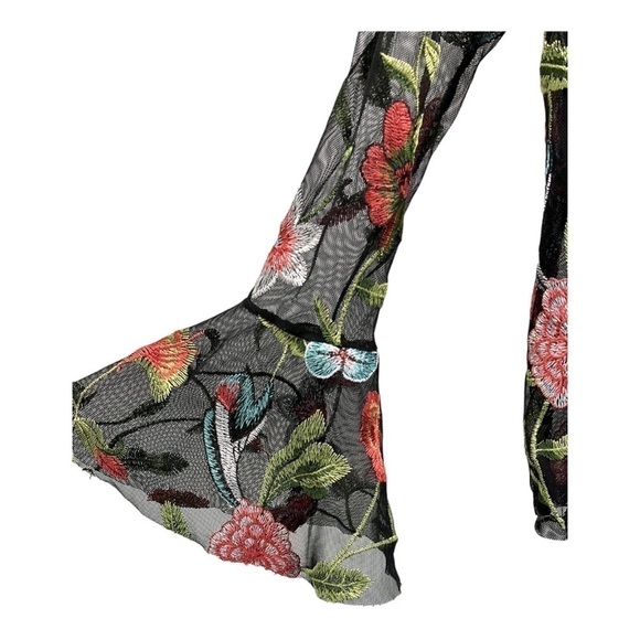 Piano C Top Shirt S Black Sheer Flower Embroidered Bell Sleeve NWT Whimsigoth - Picture 5 of 12